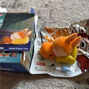 Pop Mart Labubu The Monsters 1:00 A.M. - Sweet Dream Figure